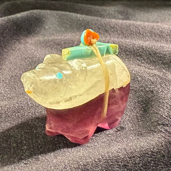 Zuni Bear Fetish - Picture 3 of 11